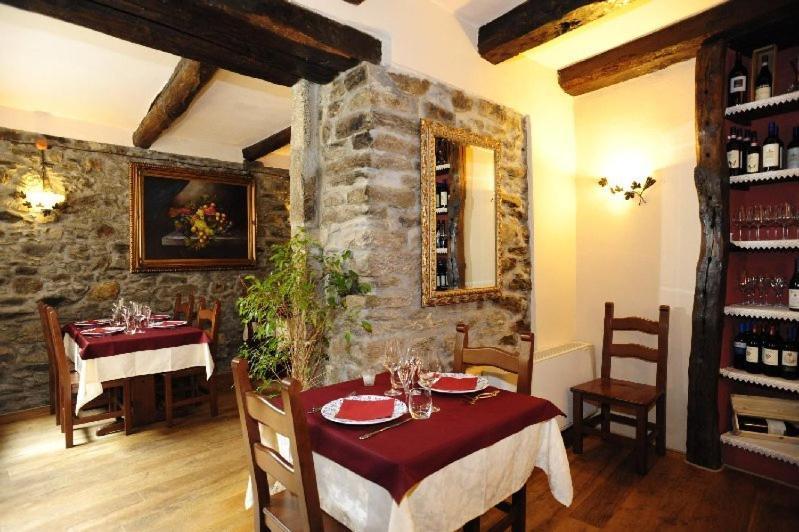 Appartamenti Vacanze E Camere Roccetta Fiorita Pettenasco Zewnętrze zdjęcie